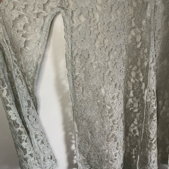 Lace Lularoe Joy Longline Vest - Picture 5 of 9